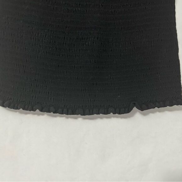 Brandy Melville Charlene Off the Shoulder Smocked Off Top One Size - Picture 5 of 7